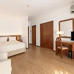 Comendador Hotel 3*